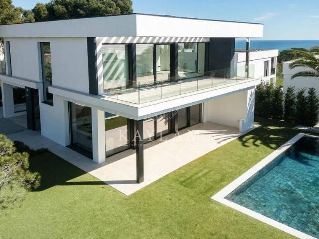 Vivienda exclusiva de 254 m2 en venta Calonge, España
