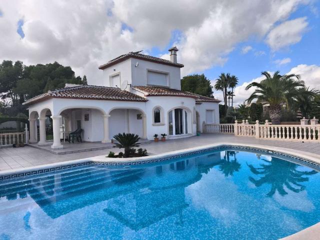 Vivienda exclusiva de 250 m2 en venta Jávea, España