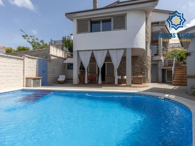Vivienda exclusiva de 266 m2 en venta Alfacar, Andalucía