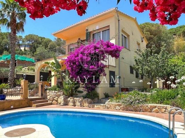 Vivienda exclusiva de 261 m2 en venta Lloret de Mar, Cataluña