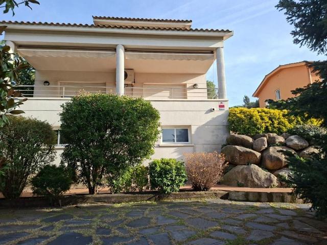 Vivienda exclusiva de 273 m2 en venta San Pedro de Vilamajor, España