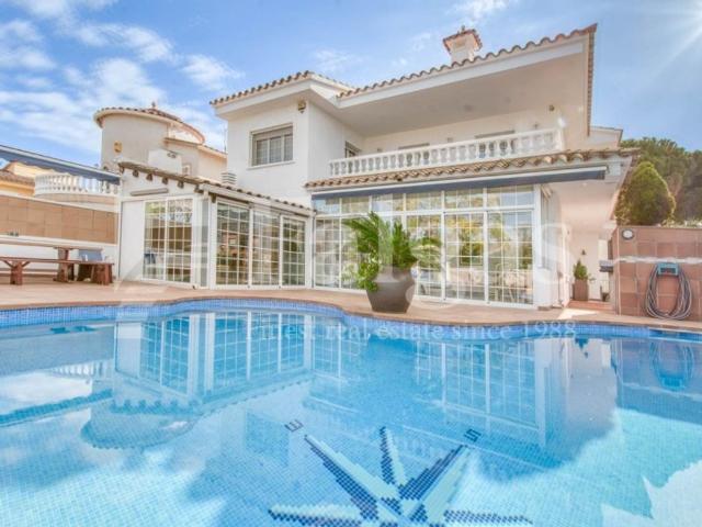 Vivienda de alto standing de 284 m2 en venta Empuriabrava, España
