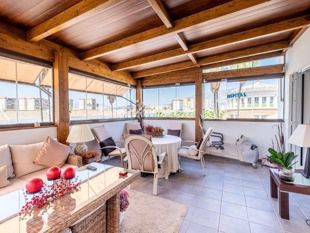Vivienda exclusiva de 285 m2 en venta Mijas, España