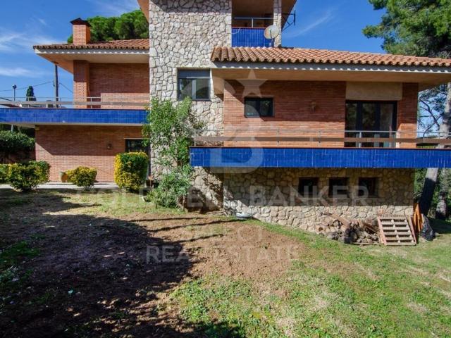 Vivienda exclusiva de 297 m2 en venta Cerdanyola del Vallès, España