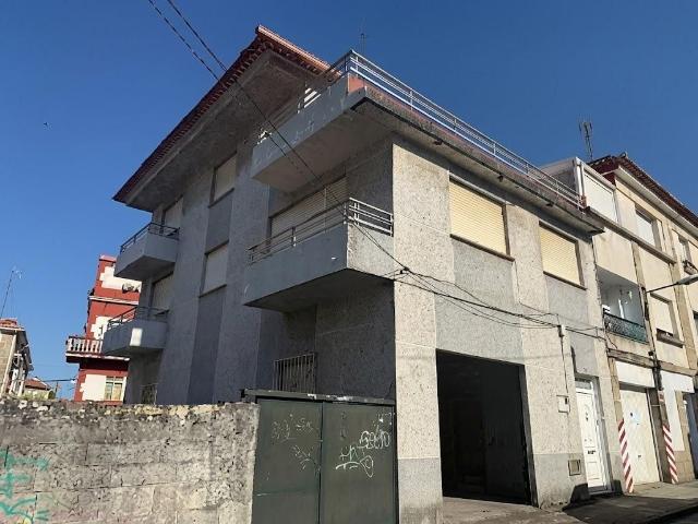Vivienda exclusiva de 298 m2 en venta Vigo, España