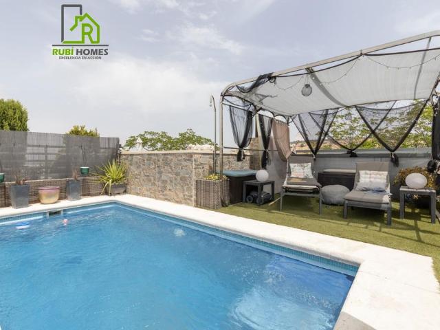 Vivienda exclusiva de 290 m2 en venta Granada, España
