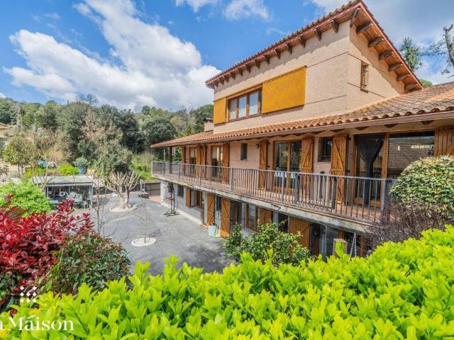 Vivienda exclusiva de 309 m2 en venta Dosríus, Cataluña