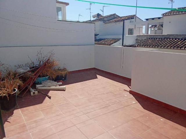 Vivienda exclusiva de 300 m2 en venta Estepona, Andalucía