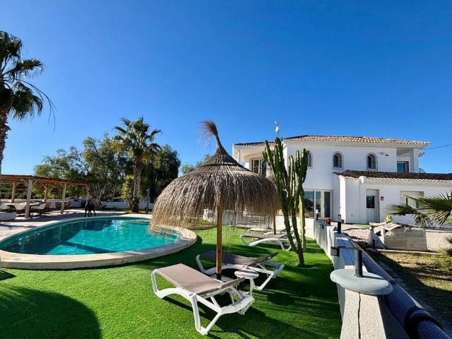 Vivienda exclusiva de 300 m2 en venta San Miguel de Salinas, España