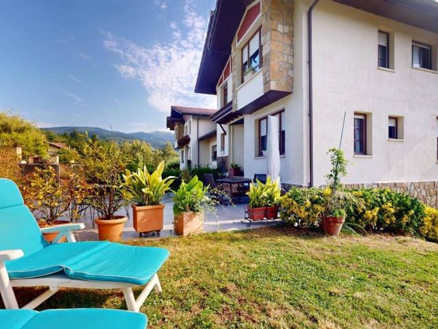 Vivienda exclusiva de 300 m2 en venta Zalla, País Vasco