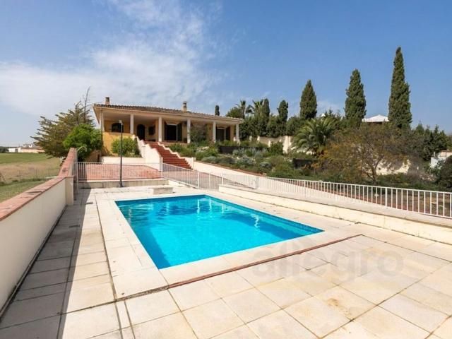 Vivienda exclusiva de 318 m2 en venta Las Gabias, España