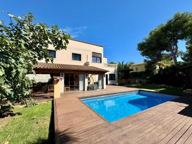 Vivienda exclusiva de 322 m2 en venta Calvià, Baleares