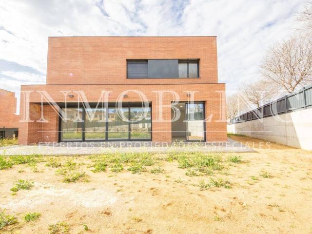 Vivienda exclusiva de 323 m2 en venta Mataró, España
