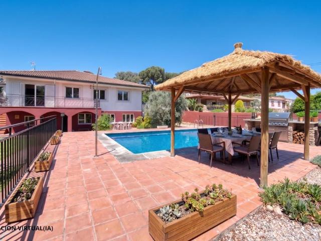 Vivienda exclusiva de 336 m2 en venta Villanueva de la Cañada, España