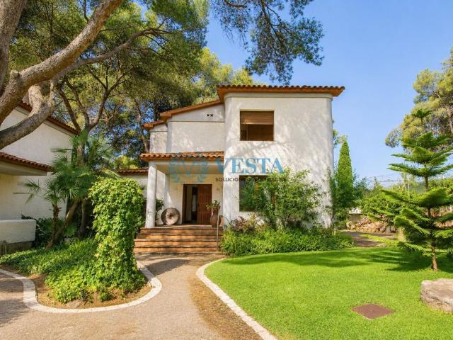 Vivienda exclusiva de 343 m2 en venta Roda de Barà, Cataluña