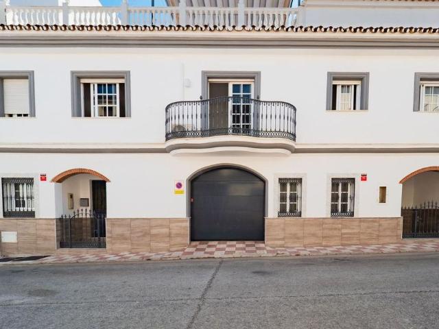 Vivienda exclusiva de 356 m2 en venta Alhaurín el Grande, Andalucía