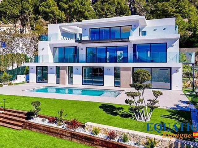 Vivienda exclusiva de 360 m2 en venta Altea, España