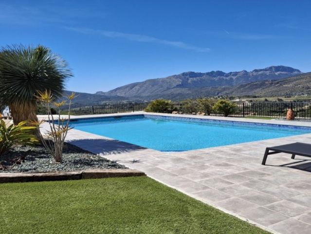Vivienda exclusiva de 371 m2 en venta Benissa, Comunidad Valenciana