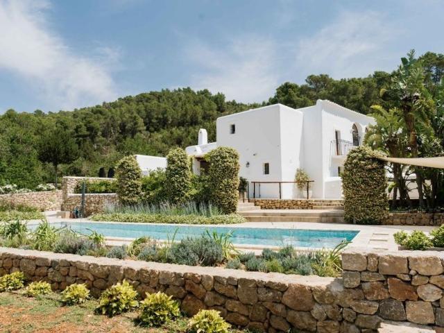 Vivienda exclusiva de 400 m2 en alquiler San Juan Bautista, Baleares
