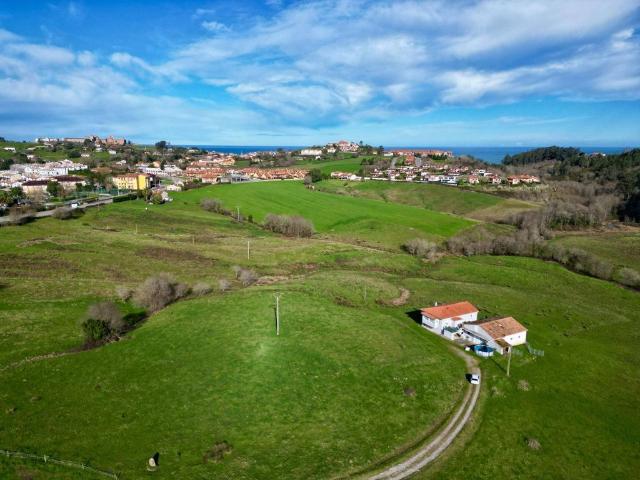 Vivienda exclusiva de 444 m2 en venta Comillas, Cantabria