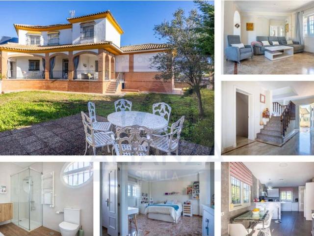 Vivienda de alto standing de 225 m2 en venta Valencina de la Concepción, Andalucía