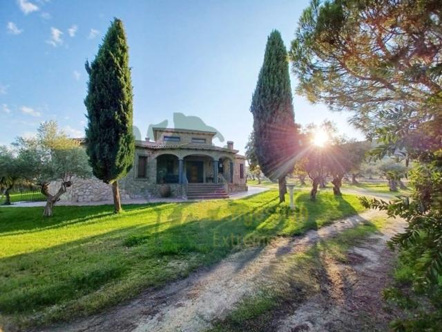 Vivienda exclusiva de 469 m2 en venta Sierra de Fuentes, Extremadura