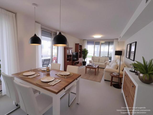Exclusiva vivienda de 4 dormitorios con gran terraza de 160 m2 en urbanización premium de PAU 5