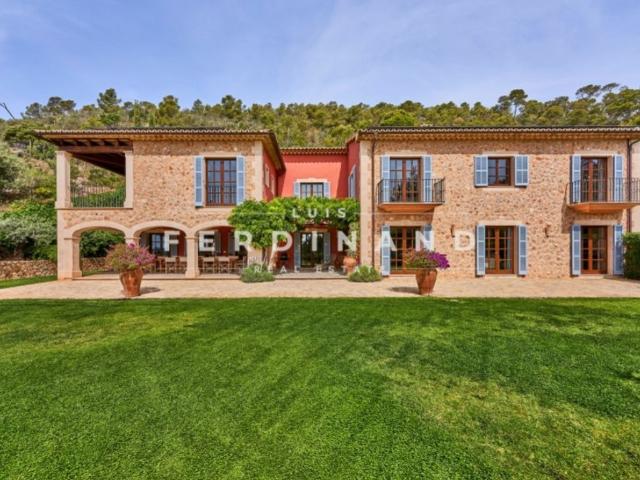 Vivienda exclusiva de 500 m2 en venta Santa Maria del Camí, Baleares