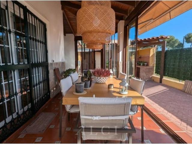 Vivienda exclusiva de 560 m2 en venta Málaga, Andalucía