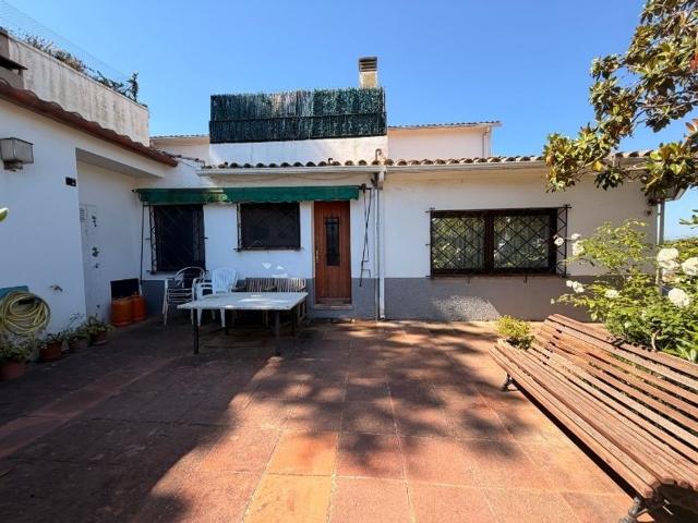 Vivienda exclusiva de 624 m2 en venta Begur, España