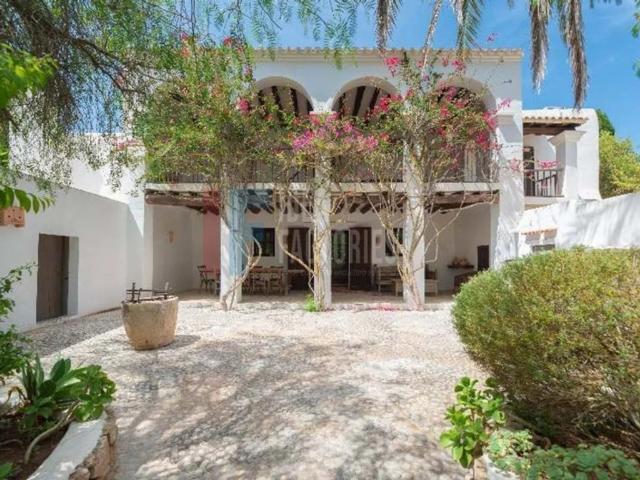Vivienda exclusiva de 723 m2 en venta Santa Eulalia del Río, Baleares