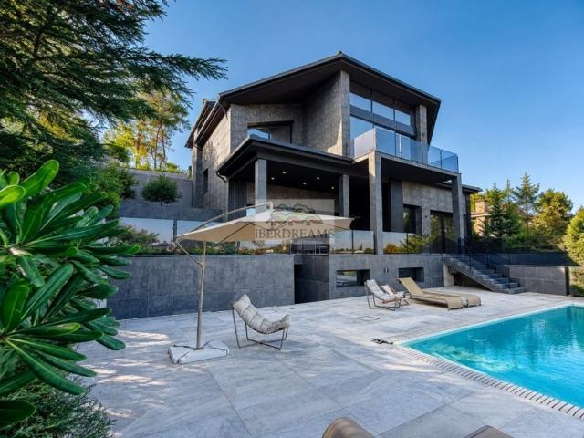 Vivienda exclusiva de 772 m2 en venta Cerdanyola del Vallès, España