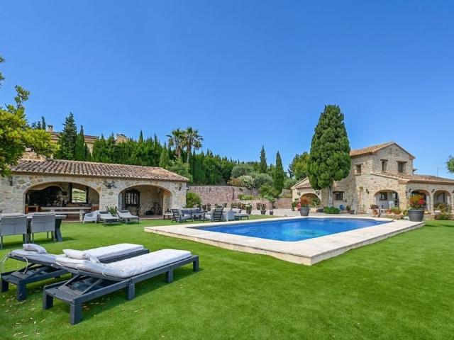 Vivienda exclusiva de 800 m2 en venta Benissa, España