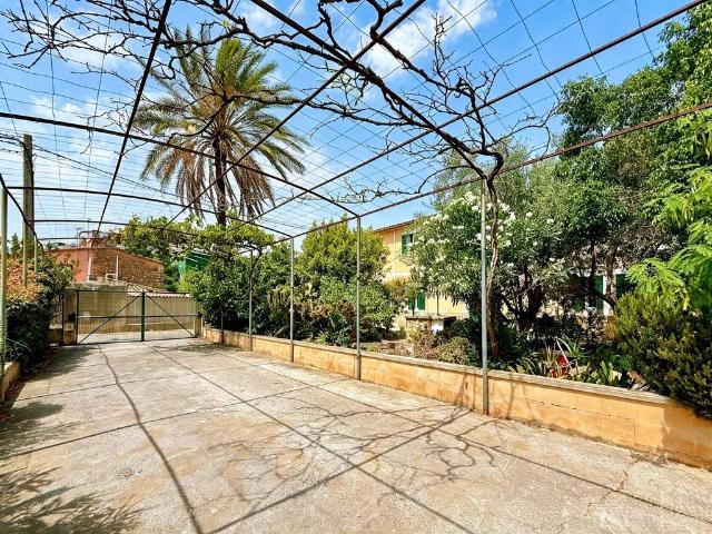 Vivienda exclusiva de 886 m2 en venta Palma de Mallorca, Baleares
