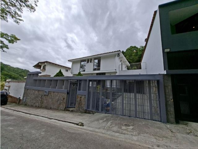 Vivienda exclusiva en alquiler Nueva Caracas, Distrito Capital