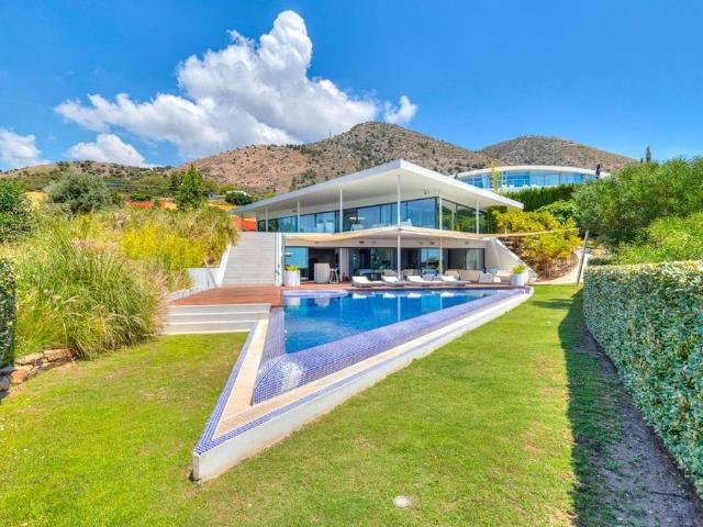 Vivienda exclusiva en venta Benalmádena, España