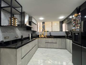 Vivienda exclusiva en venta Envigado, Colombia