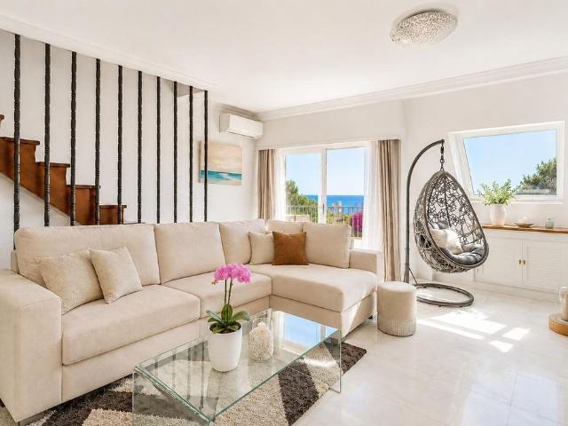 Vivienda exclusiva de 146 m2 en venta Estepona, Andalucía
