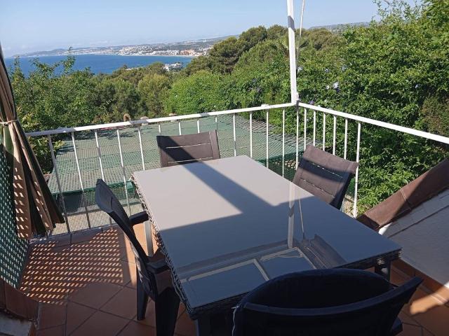 Vivienda exclusiva en venta Estepona, España