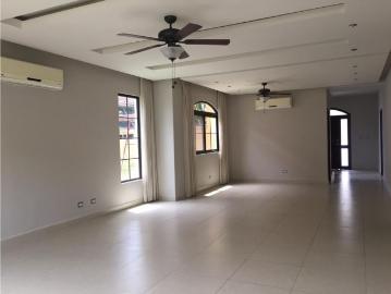 Vivienda exclusiva en venta Juan Díaz, Panamá 130036 LuxuryEstate. Com