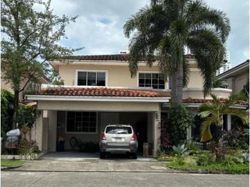 Vivienda exclusiva en venta Juan Díaz, Provincia de Coclé