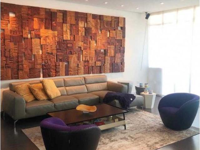 Vivienda exclusiva en venta Lecherías, Venezuela