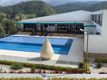 Vivienda exclusiva en venta Medellín, Colombia
