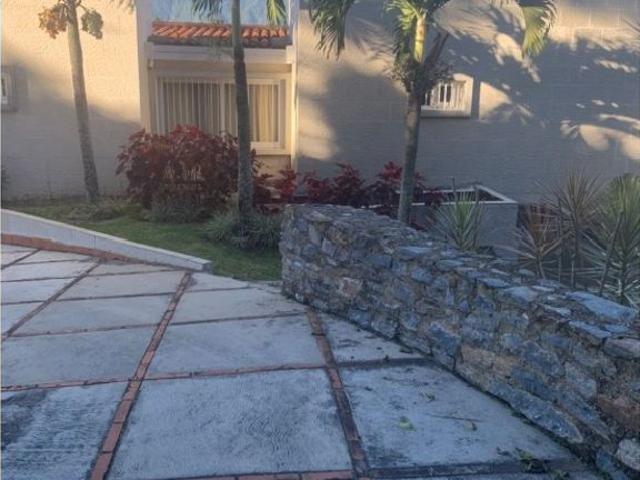 Vivienda exclusiva en venta Nueva Caracas, Venezuela
