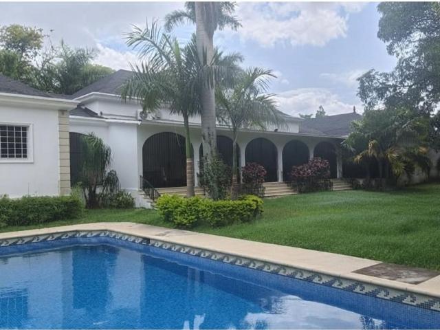 Vivienda de lujo en venta Nueva Caracas, Venezuela