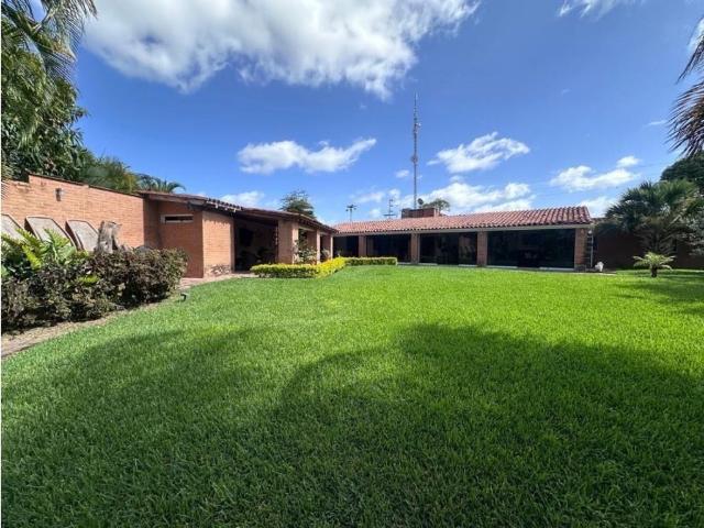 Vivienda exclusiva en venta Nueva Caracas, Venezuela