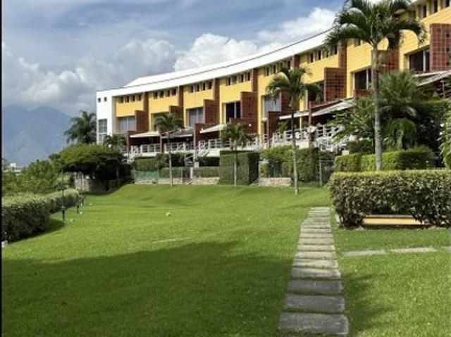 Vivienda exclusiva en venta Nueva Caracas, Venezuela
