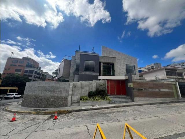 Vivienda exclusiva en venta Nueva Caracas, Venezuela