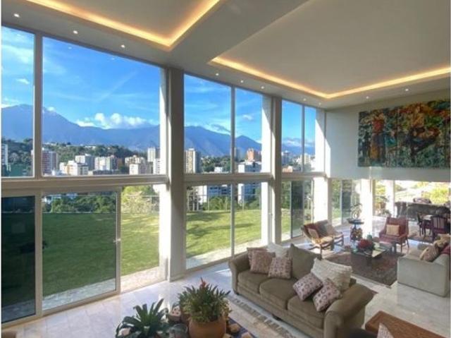 Vivienda exclusiva en venta Nueva Caracas, Distrito Capital