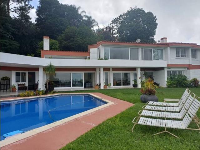 Vivienda exclusiva en venta Nueva Caracas, Distrito Capital